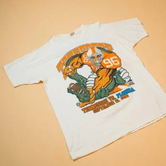 Florida Gators Vs Tennessee Volunteers 1996 Rivalry Vintage shirt collection tee - Picture 2 of 2